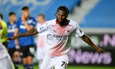 九游娱乐网址-包含兰斯备战波尔多，寻求胜利之道的词条