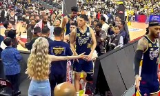 比赛精彩纷呈，球队表现抢眼赢得胜利