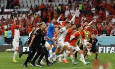 一场比赛双方陷入僵局，最终以平局收场