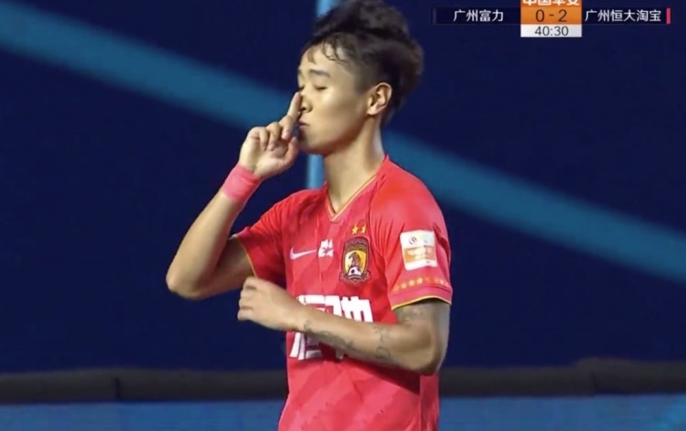 富力大胜领跑积分榜，形态抢眼的简单介绍