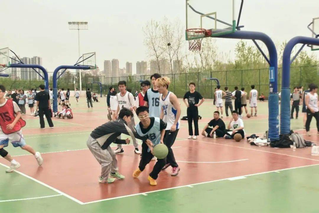 高质量篮球赛事，给观众带来极大视听享受
