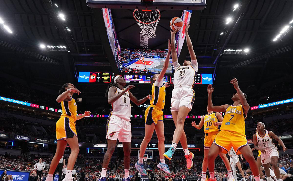 包含太阳主场不败纪录被打破,球队寻找复苏之路的词条 包含太阳主场不败纪录被打破,球队寻找复苏之路的词条