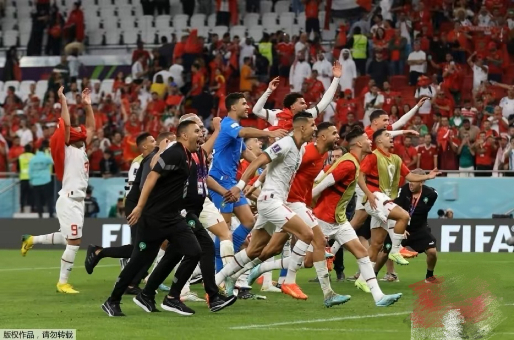 一场比赛双方陷入僵局,最终以平局收场 一场比赛双方陷入僵局,最终以平局收场