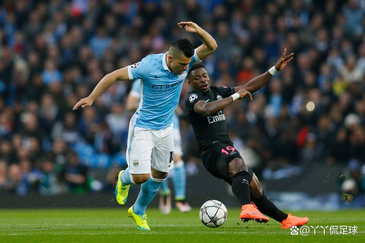 巴黎圣日耳曼球迷狂欢场面火爆 巴黎圣日耳曼球迷狂欢场面火爆