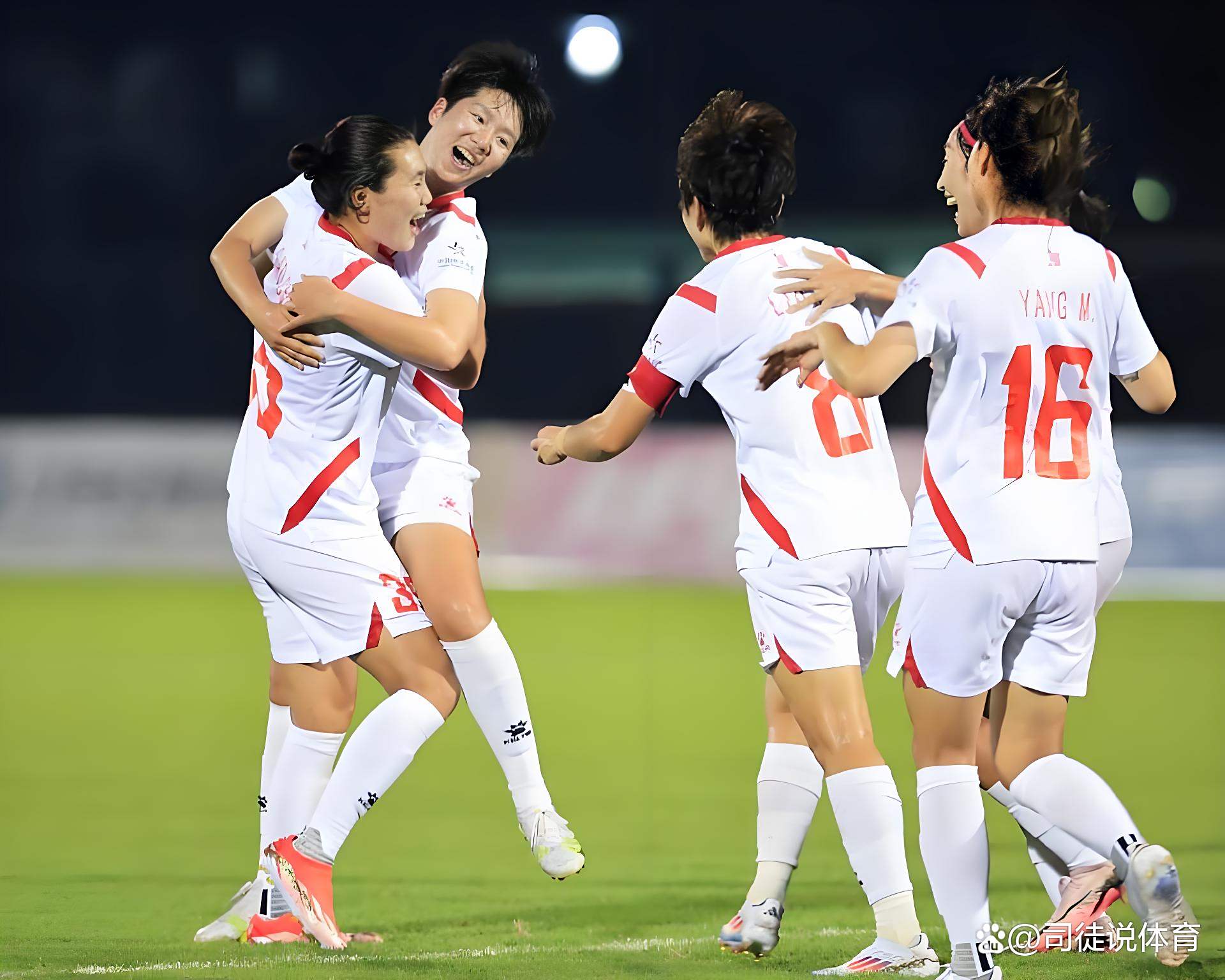 关于精良配合!女足赛场人气高涨!的信息 关于精良配合!女足赛场人气高涨!的信息