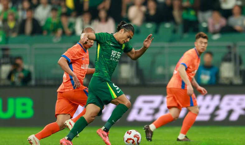 强劲的对手让比赛更加刺激,球队士气高涨 强劲的对手让比赛更加刺激,球队士气高涨