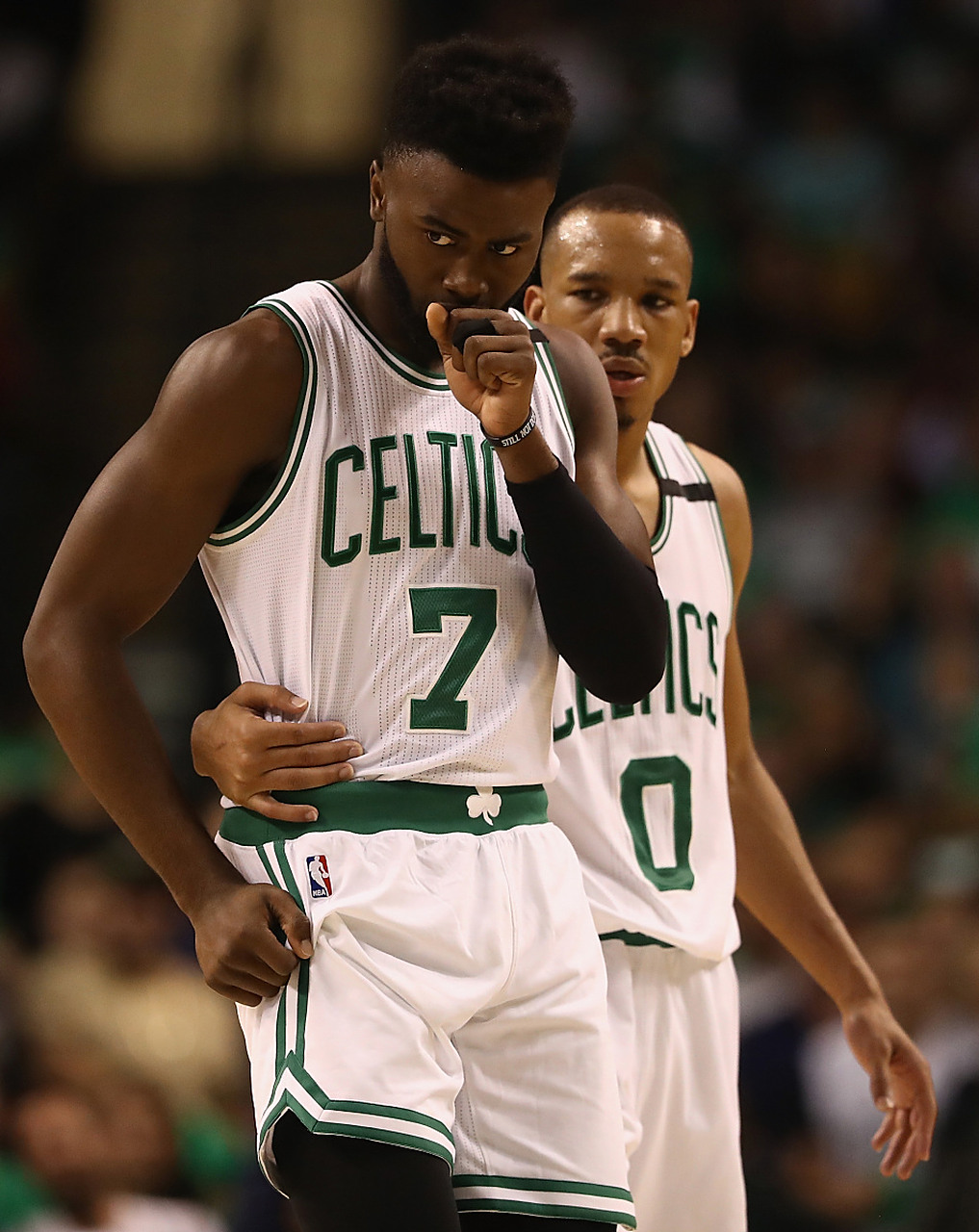 猛龙击败凯尔特人,收获四连胜 猛龙击败凯尔特人,收获四连胜