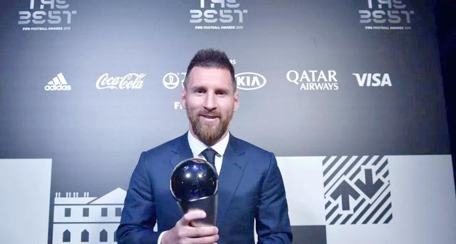 梅西荣膺世界最佳球员,再次刷新历史记录的简单介绍 梅西荣膺世界最佳球员,再次刷新历史记录的简单介绍