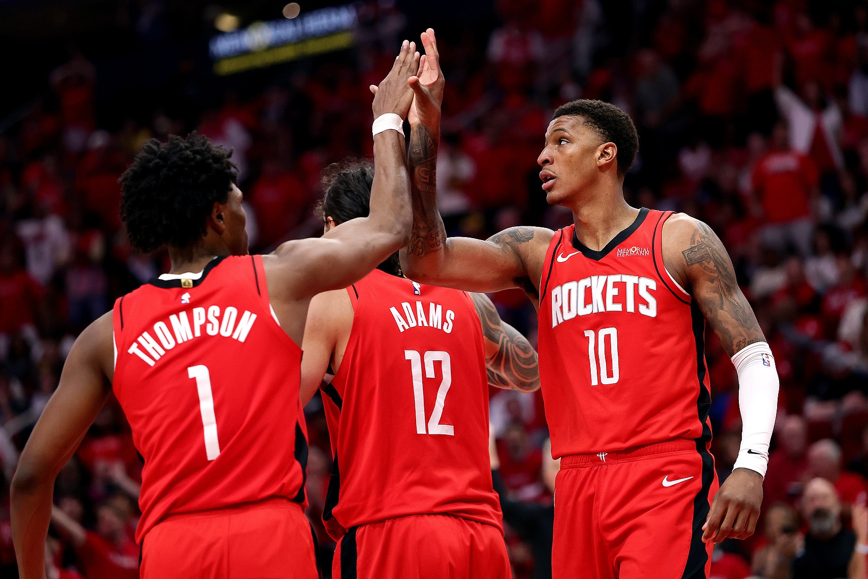 火箭自信心增强，球队全力备战重要战役的简单介绍